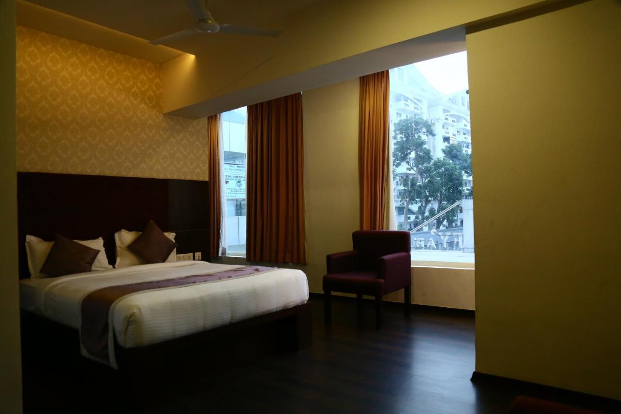 Comfy Business Hotel Bengalúr Exteriér fotografie